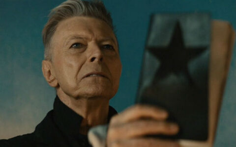 blackstar_binary_105694-