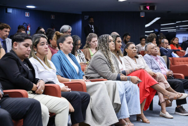 Familiares de Marielle e Anderson durante julgamento do caso no Supremo