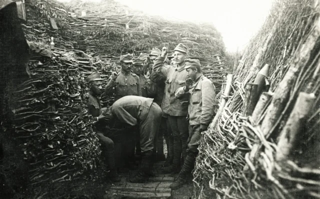 Como a guerra transforma trauma em narrativa heroica