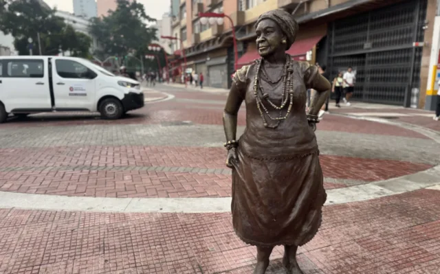 Menores e degradados: os monumentos a negros nas capitais
