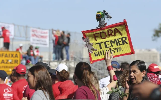 ‘Fora Temer core’: o que é a estética que marcou os anos 2010