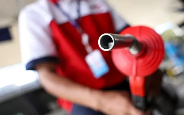 Qual é o limite da aposta do governo na crise dos combustíveis