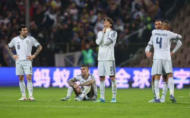 O que levou a Itália a ficar fora da Copa pela 3ª vez seguida