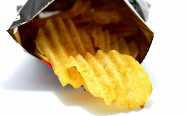 Mudanças na qualidade dos alimentos em cantinas escolares