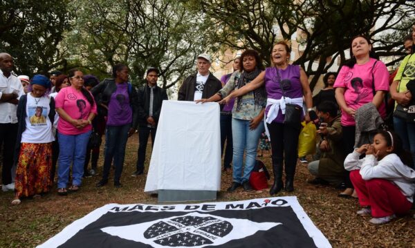 Movimento Mães de Maio durante protesto em 2026