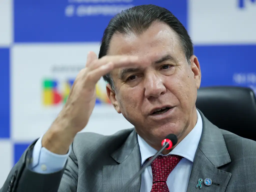 ministro do Trabalho e Emprego, Luiz Marinho